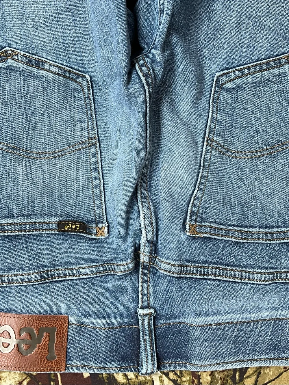 Lee Extreme Motion Men's Maddox Straight Fit Tapered Leg Stretch Jeans 32x32
